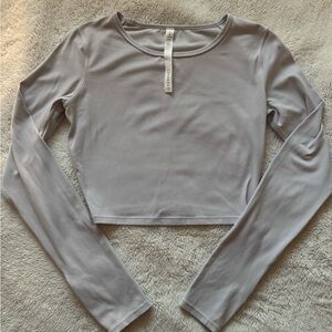 Lululemon cropped lilac longsleeve
